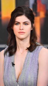 Cute Alexandra Daddario Hot