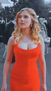 Scarlett Johansson Hot Images